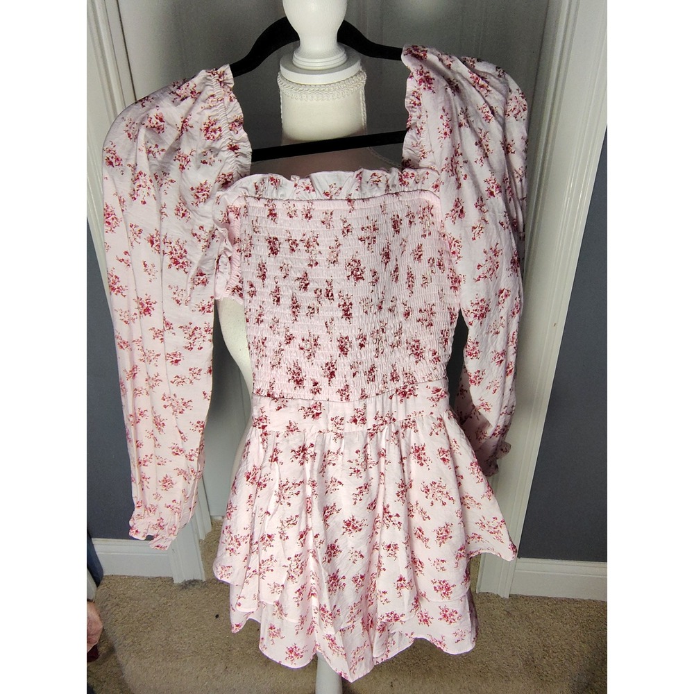 Francescas Sarelyn Floral Smocked Mini romper Pink Puff Sleeve Tie Back M